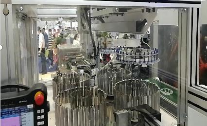 刀叉勺5--12軸包裝機工藝——機械手臂領先控製應用